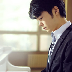 《小樱鸣人》免费漫画
